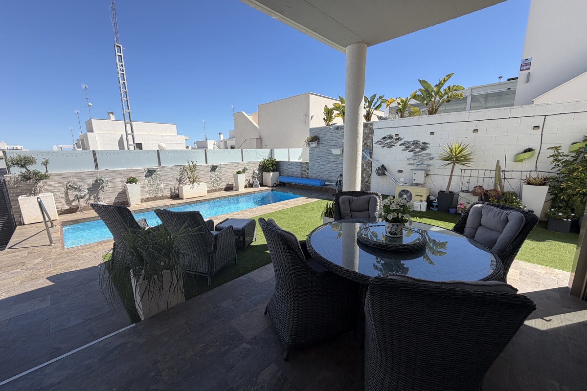 Resale - Villa / House - Orihuela Costa - Villamartín