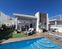 Resale - Villa / House - Orihuela Costa - Villamartín