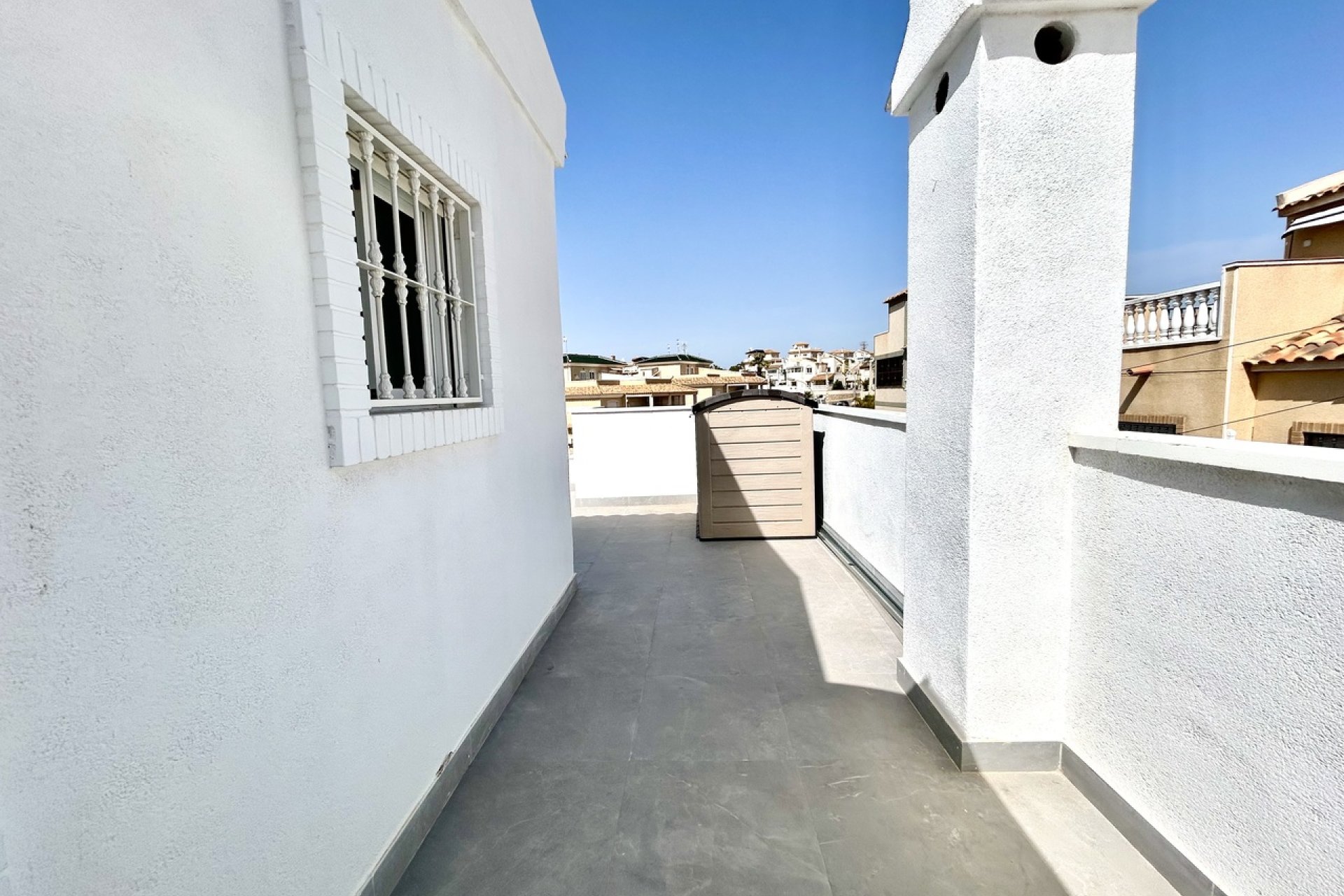 Resale - Villa / House - Orihuela Costa - Villamartín
