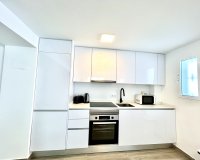 Resale - Villa / House - Orihuela Costa - Villamartín