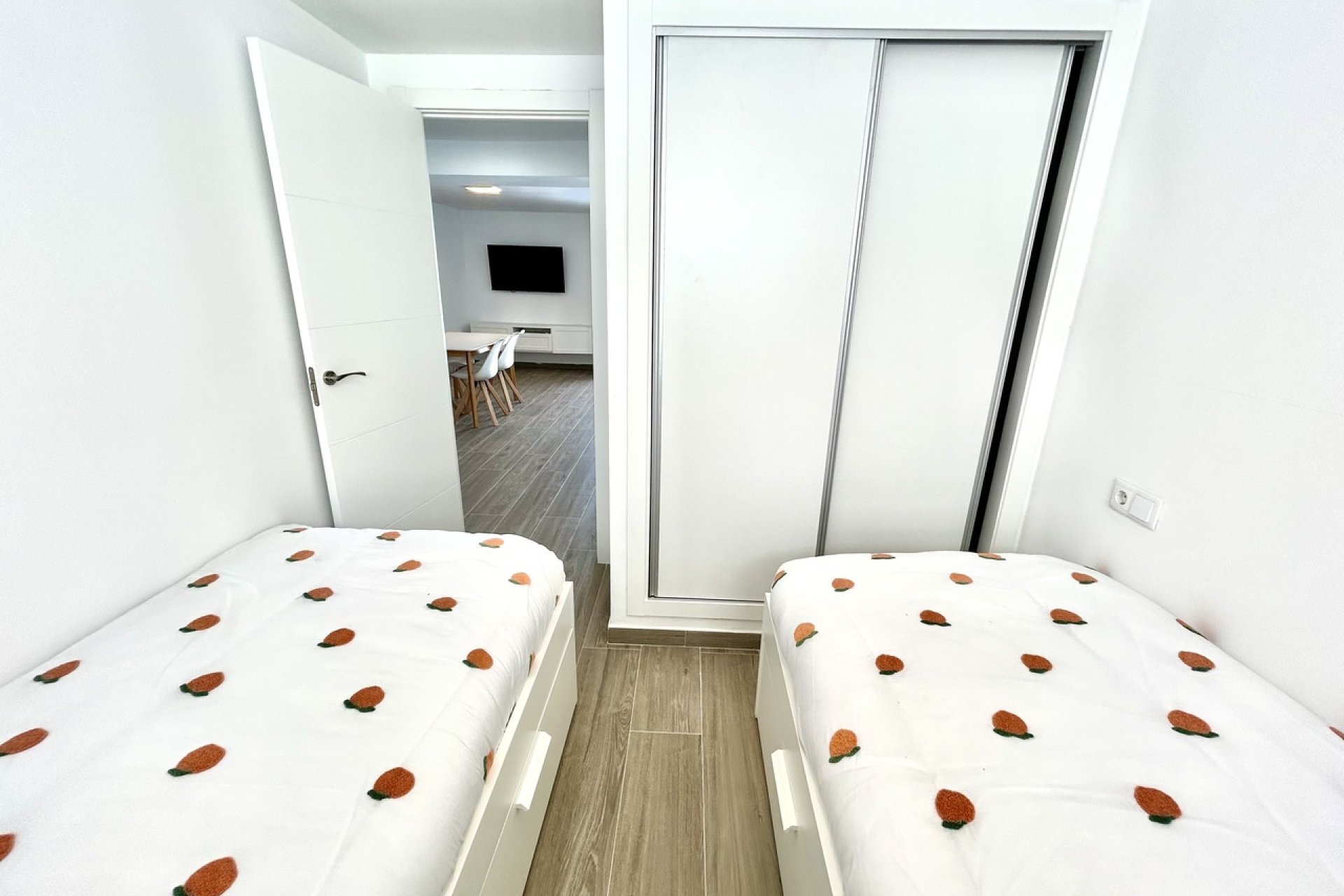Resale - Villa / House - Orihuela Costa - Villamartín