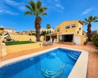 Resale - Villa / House - Orihuela Costa - Villamartín