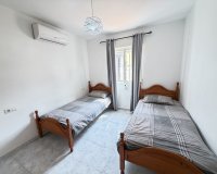 Resale - Villa / House - Orihuela Costa - Villamartín