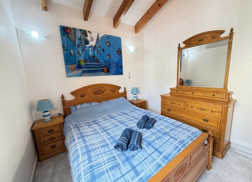 Resale - Villa / House - Orihuela Costa - Villamartín