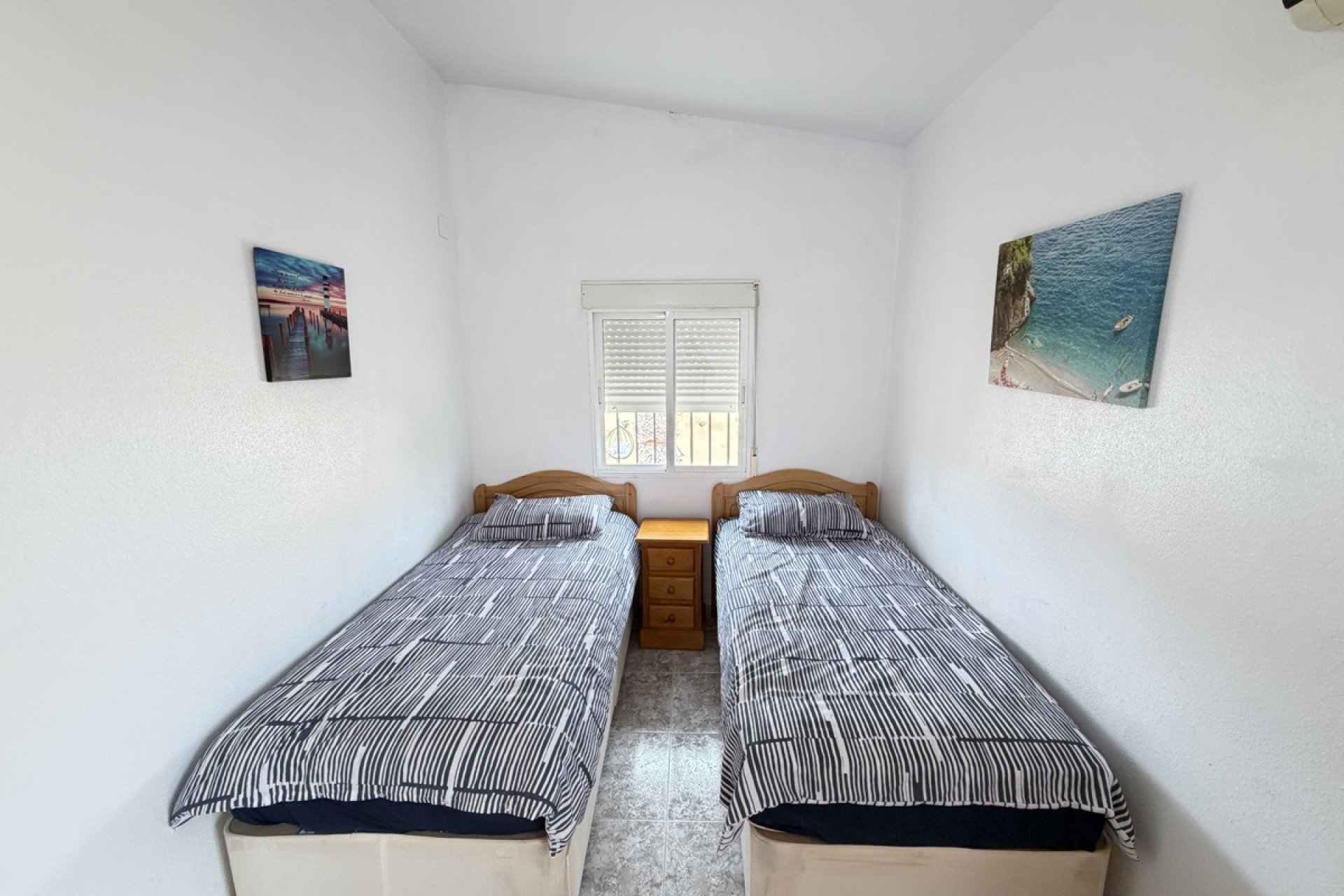 Resale - Villa / House - Orihuela Costa - Villamartín