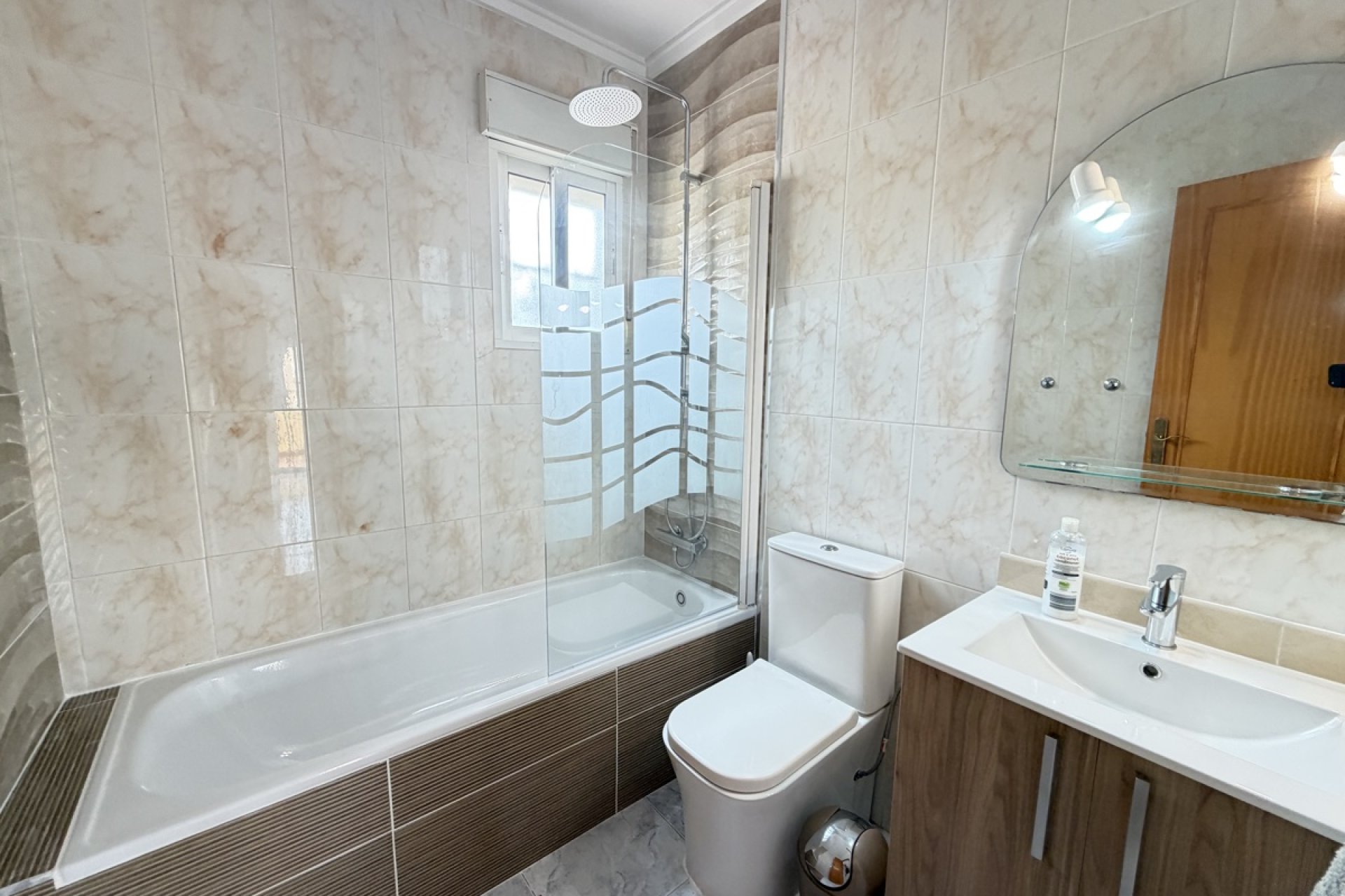 Resale - Villa / House - Orihuela Costa - Villamartín