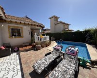 Resale - Villa / House - Orihuela Costa - Villamartín