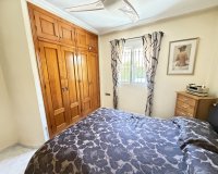 Resale - Villa / House - Orihuela Costa - Villamartín