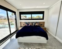 Resale - Villa / House - Orihuela Costa - Villamartín