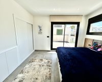 Resale - Villa / House - Orihuela Costa - Villamartín