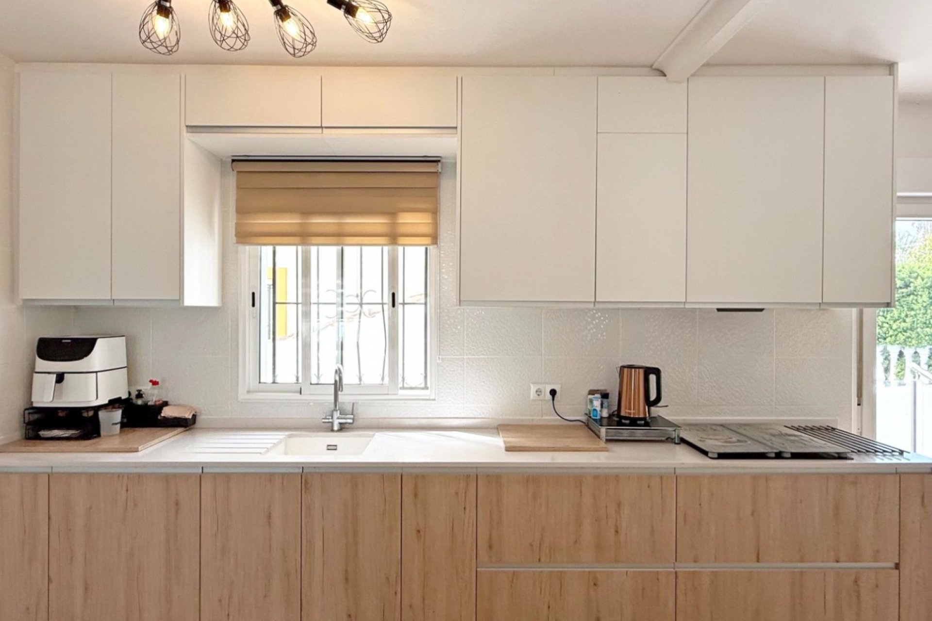 Resale - Villa / House - Orihuela Costa - Villamartín