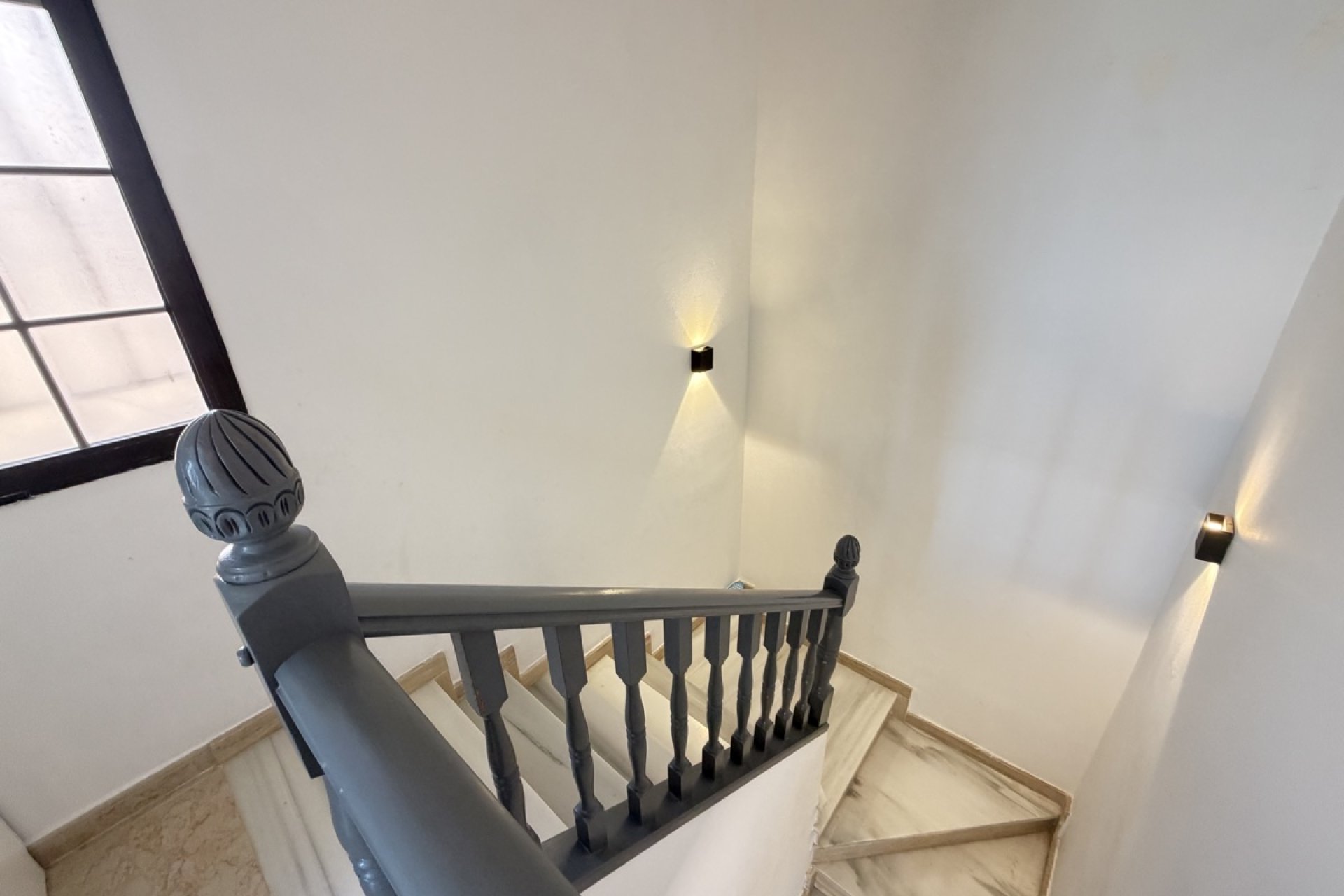 Resale - Villa / House - Orihuela Costa - Villamartín