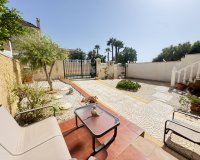 Resale - Villa / House - Orihuela Costa - Villamartín