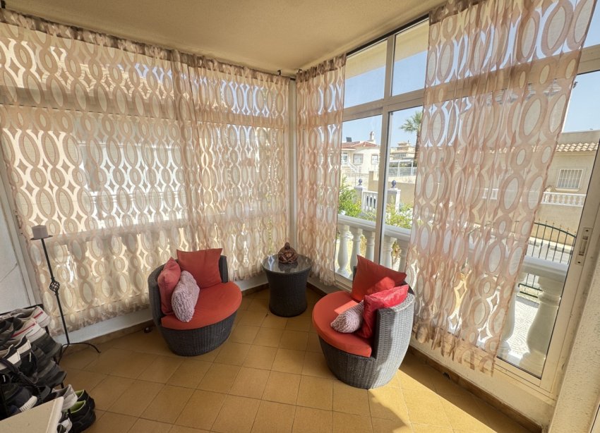 Resale - Villa / House - Orihuela Costa - Villamartín