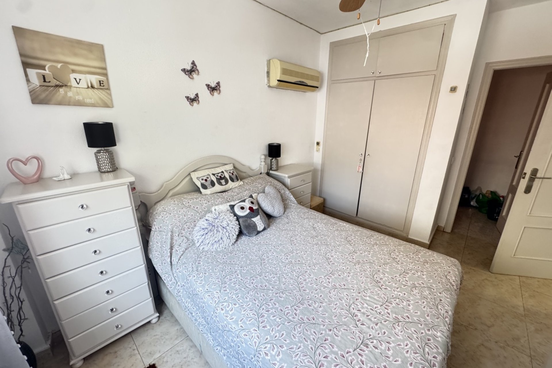 Resale - Villa / House - Orihuela Costa - Villamartín