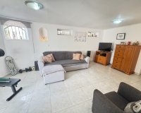 Resale - Villa / House - Orihuela Costa - Villamartín