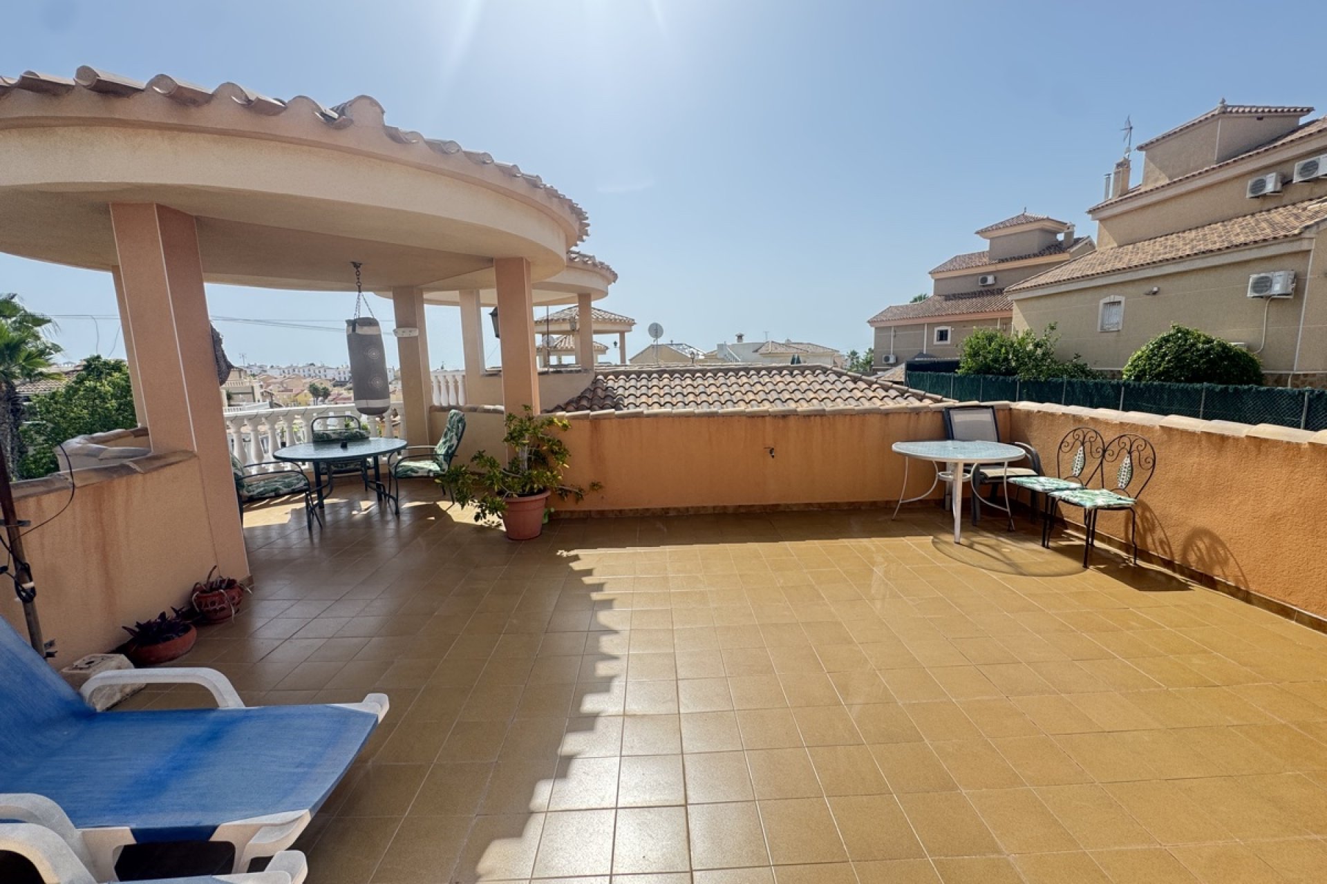 Resale - Villa / House - Orihuela Costa - Villamartín