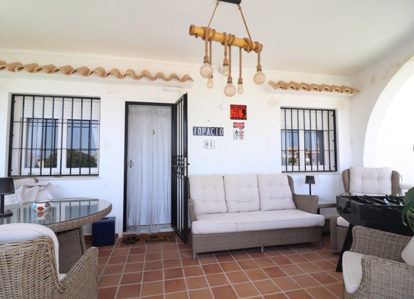Resale - Villa / House - Orihuela Costa - Villamartín