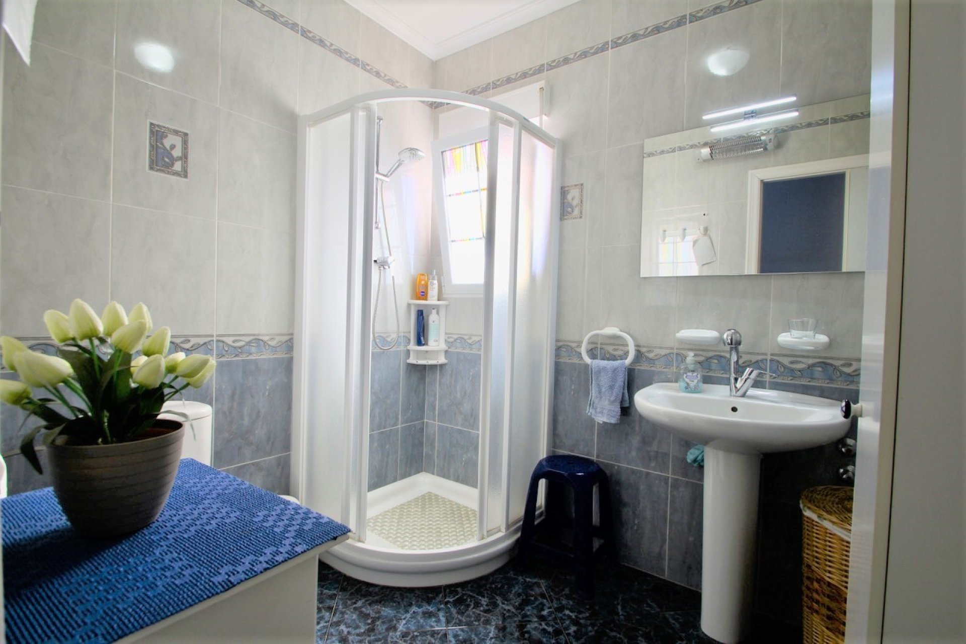 Resale - Villa / House - Orihuela Costa - Villamartín