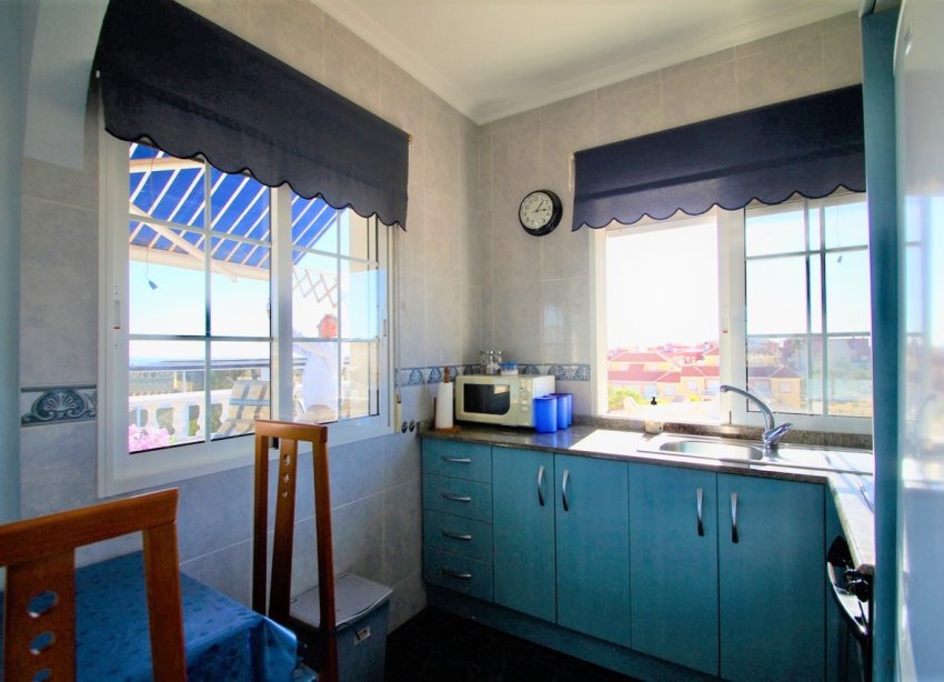 Resale - Villa / House - Orihuela Costa - Villamartín