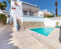 Resale - Villa / House - Orihuela Costa - Villamartín