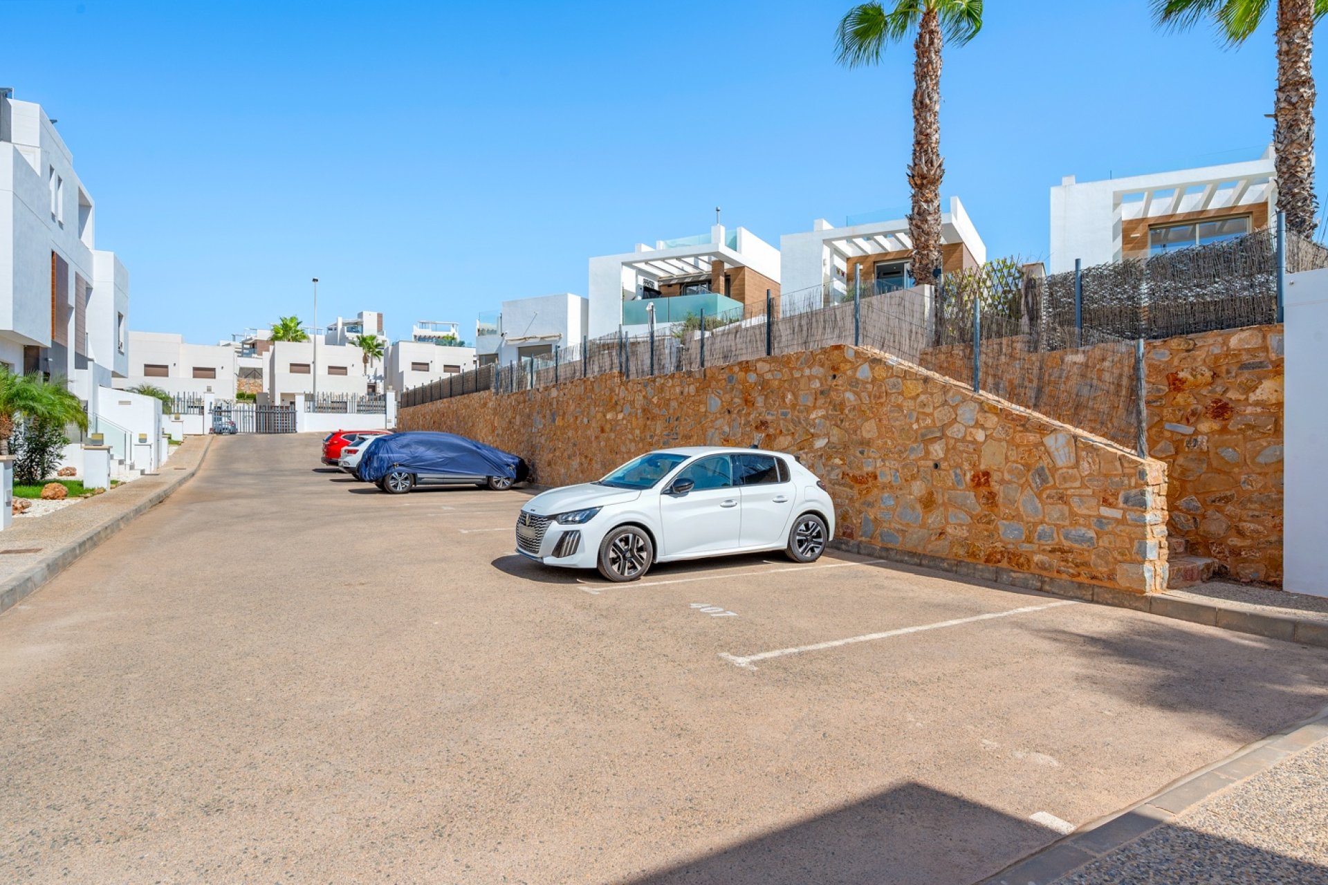 Resale - Villa / House - Orihuela Costa - Villamartín