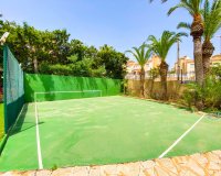 Resale - Villa / House - Orihuela Costa - Villamartín