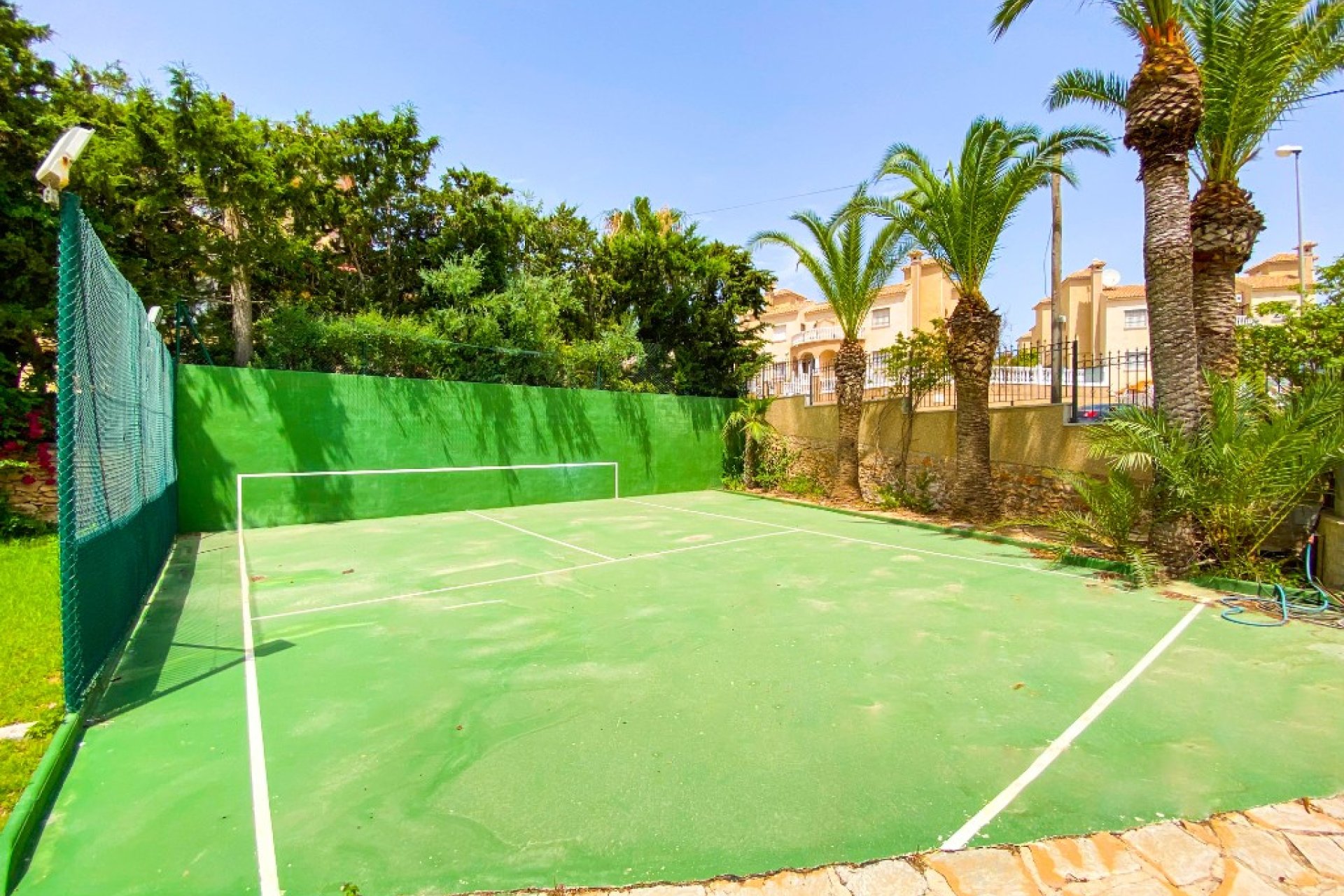 Resale - Villa / House - Orihuela Costa - Villamartín
