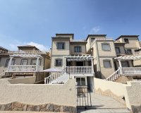 Resale - Villa / House - Orihuela Costa - Villamartín