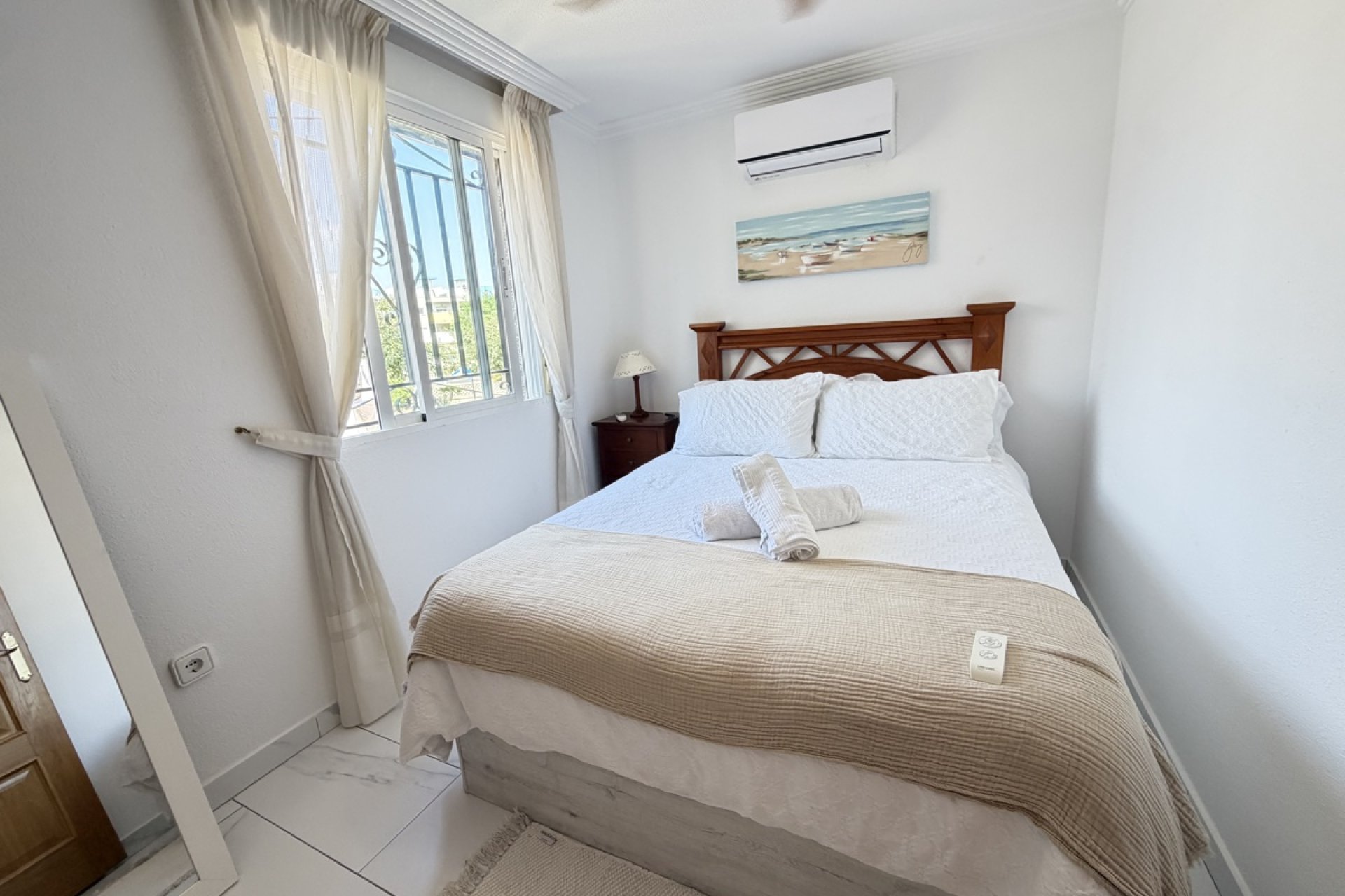 Resale - Villa / House - Orihuela Costa - Villamartín