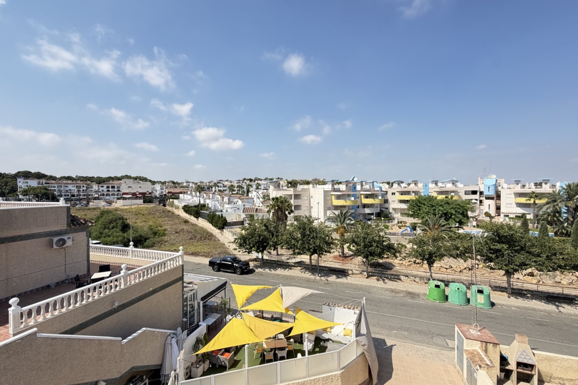 Resale - Villa / House - Orihuela Costa - Villamartín