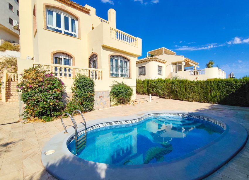 Resale - Villa / House - Orihuela Costa - Villamartín
