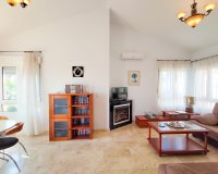 Resale - Villa / House - Orihuela Costa - Villamartín