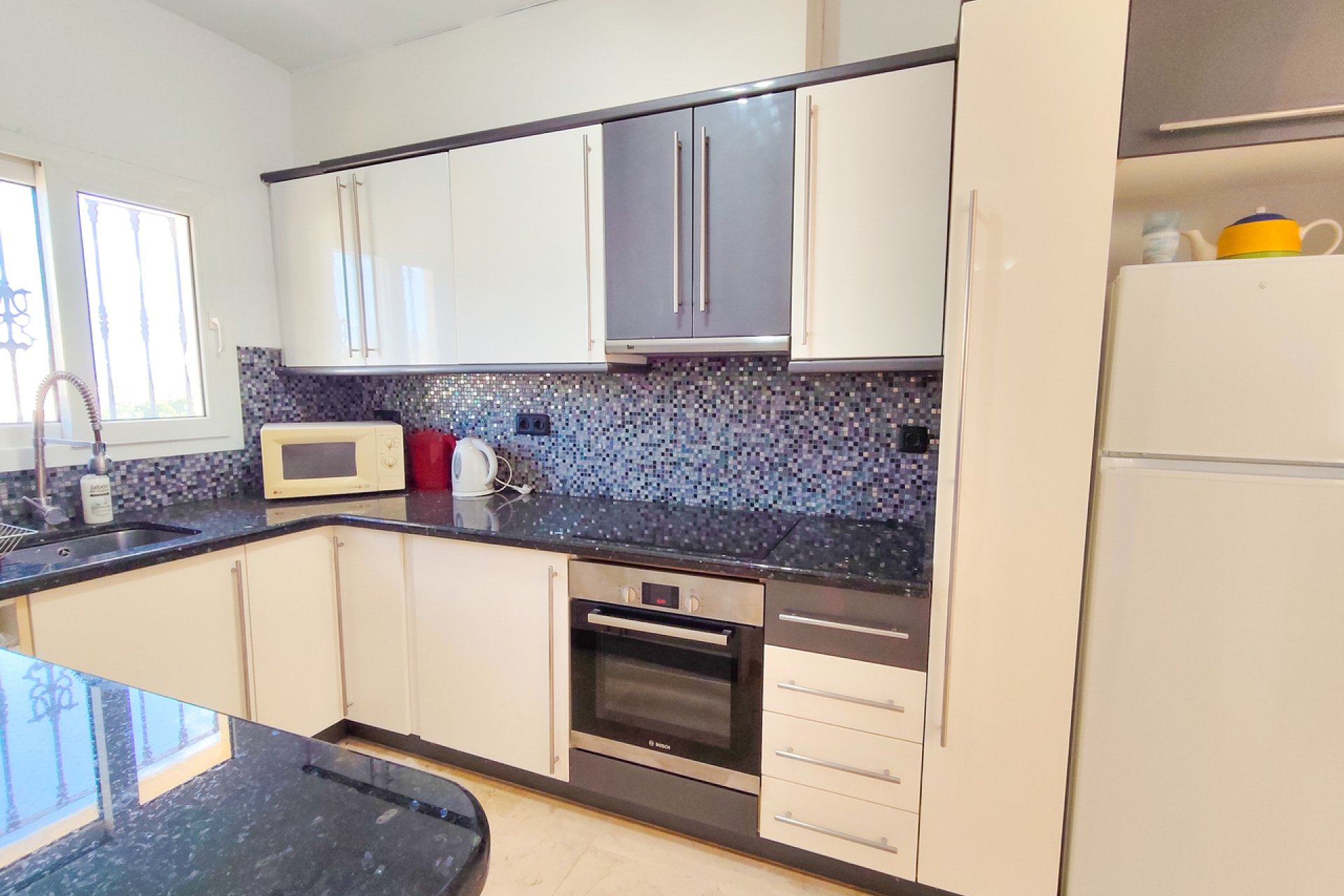 Resale - Villa / House - Orihuela Costa - Villamartín