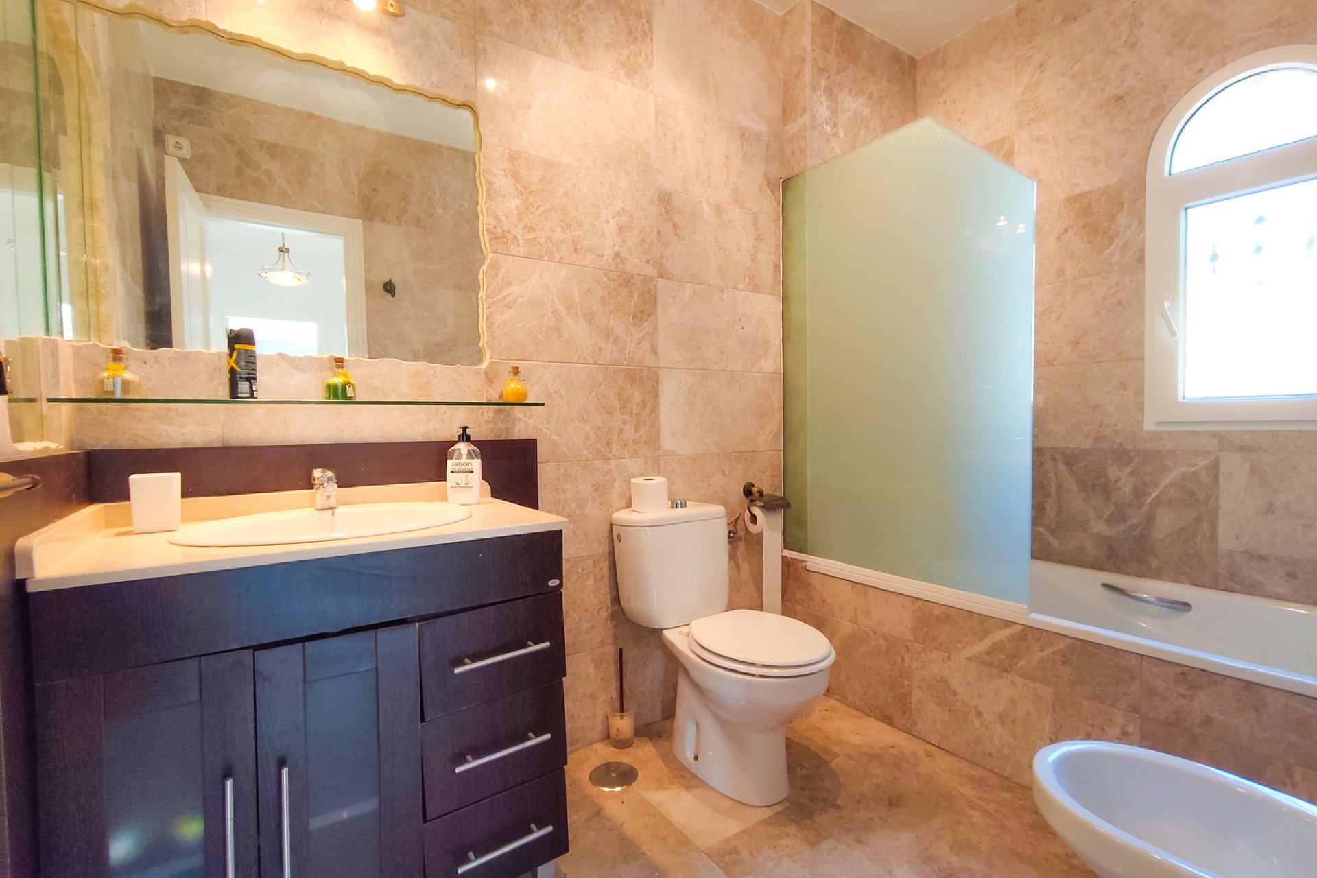 Resale - Villa / House - Orihuela Costa - Villamartín