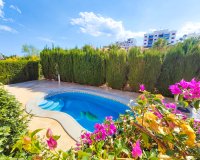 Resale - Villa / House - Orihuela Costa - Villamartín