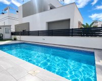 Resale - Villa / House - Orihuela Costa - Villamartín