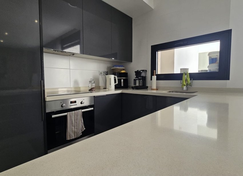 Resale - Villa / House - Orihuela Costa - Villamartín