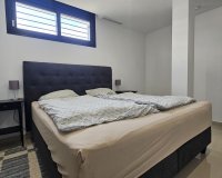 Resale - Villa / House - Orihuela Costa - Villamartín