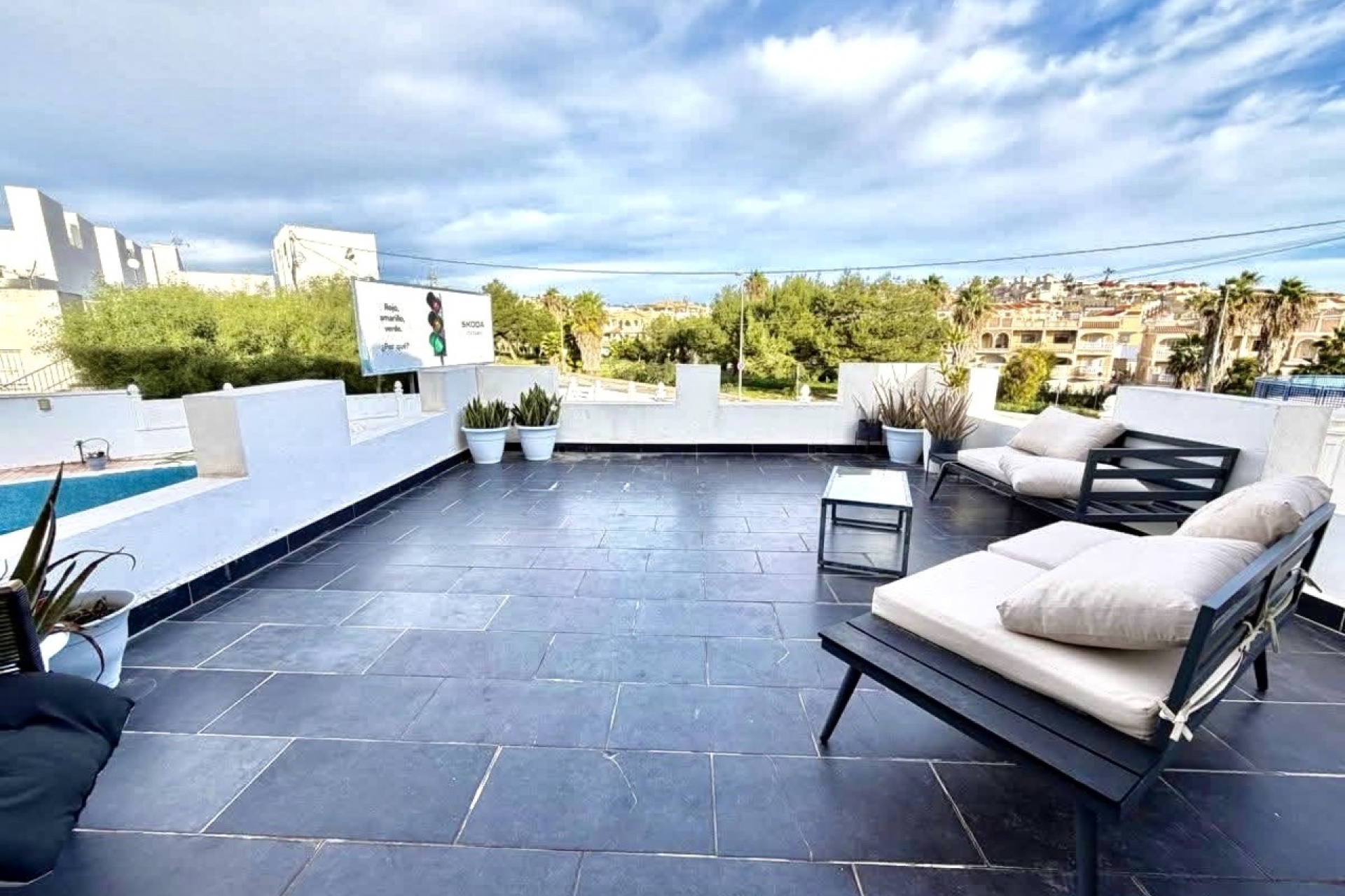 Resale - Villa / House - Orihuela Costa - Villamartín