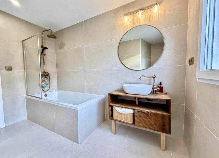 Resale - Villa / House - Orihuela Costa - Villamartín