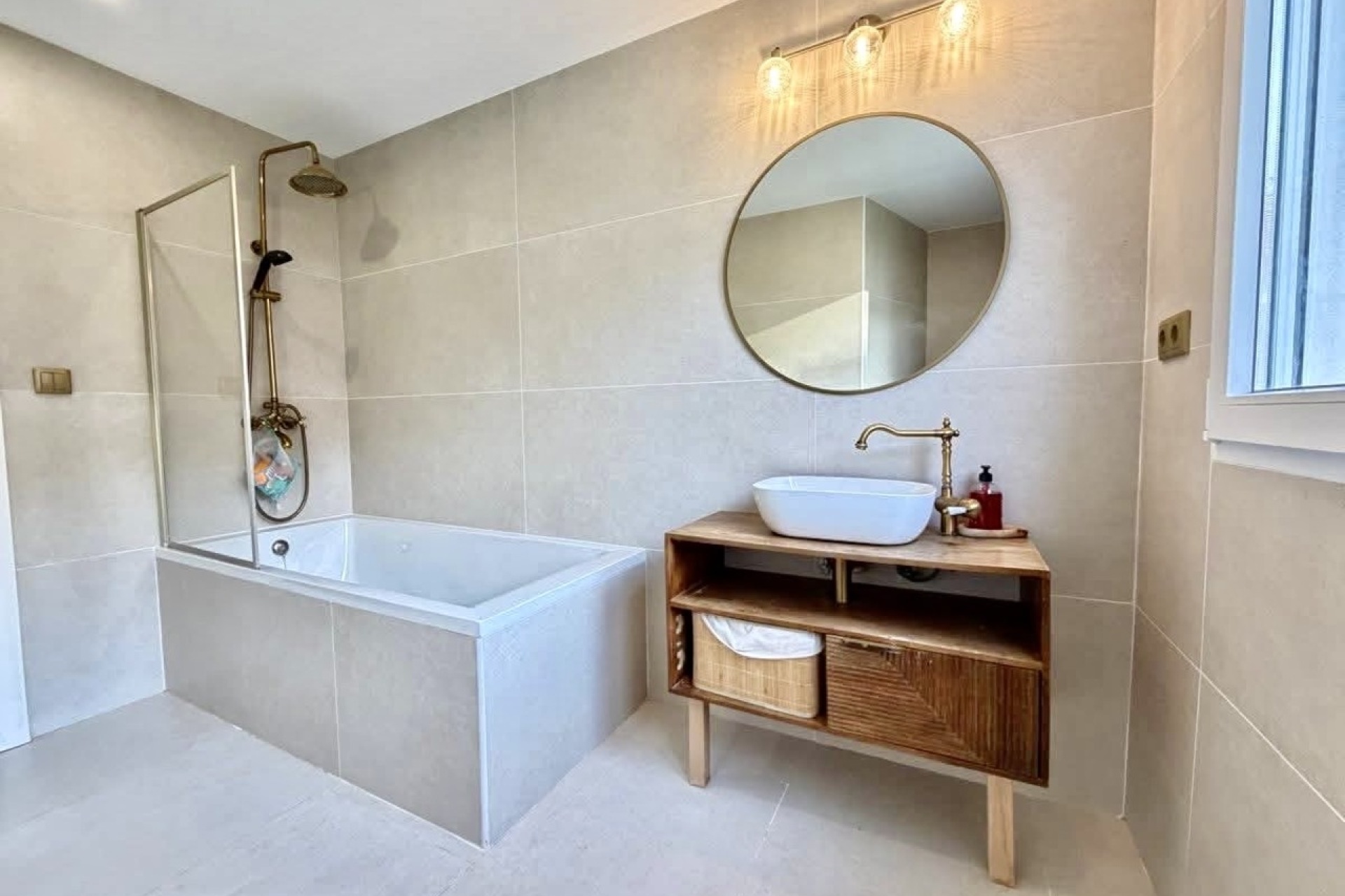 Resale - Villa / House - Orihuela Costa - Villamartín