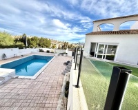 Resale - Villa / House - Orihuela Costa - Villamartín