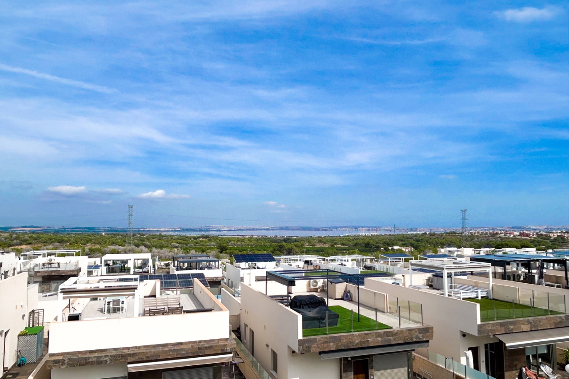 Resale - Villa / House - Orihuela Costa - Villamartín
