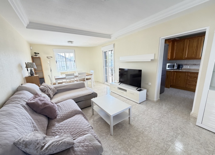 Resale - Villa / House - Orihuela Costa - Villamartín