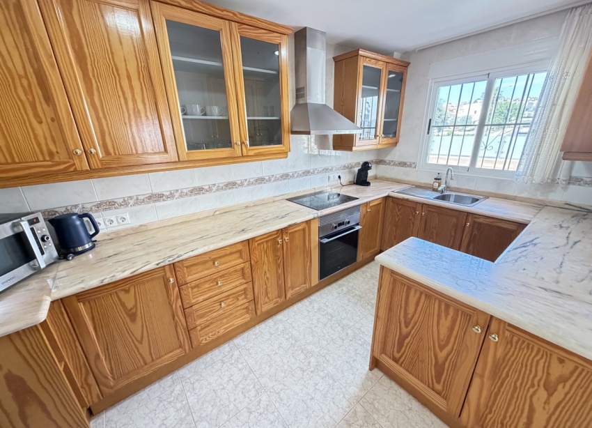 Resale - Villa / House - Orihuela Costa - Villamartín