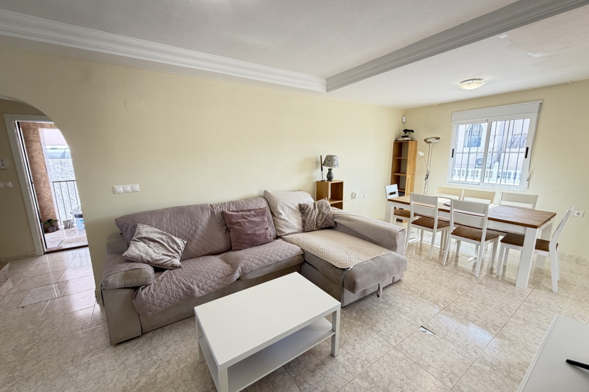 Resale - Villa / House - Orihuela Costa - Villamartín