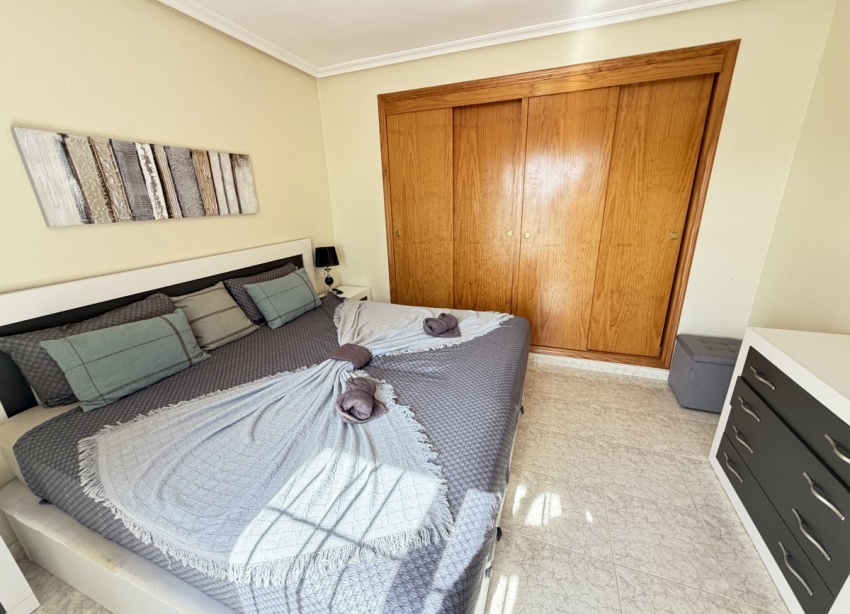 Resale - Villa / House - Orihuela Costa - Villamartín
