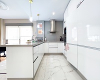 Resale - Villa / House - Orihuela Costa - Villamartín