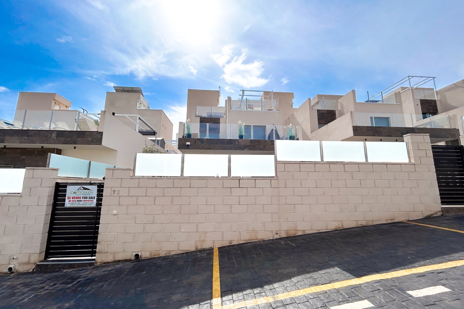 Resale - Villa / House - Orihuela Costa - Villamartín